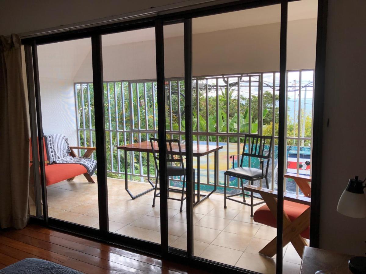 Apartment Cockatoo Manuel Antonio